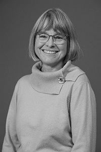 julie-web.tmb-medium